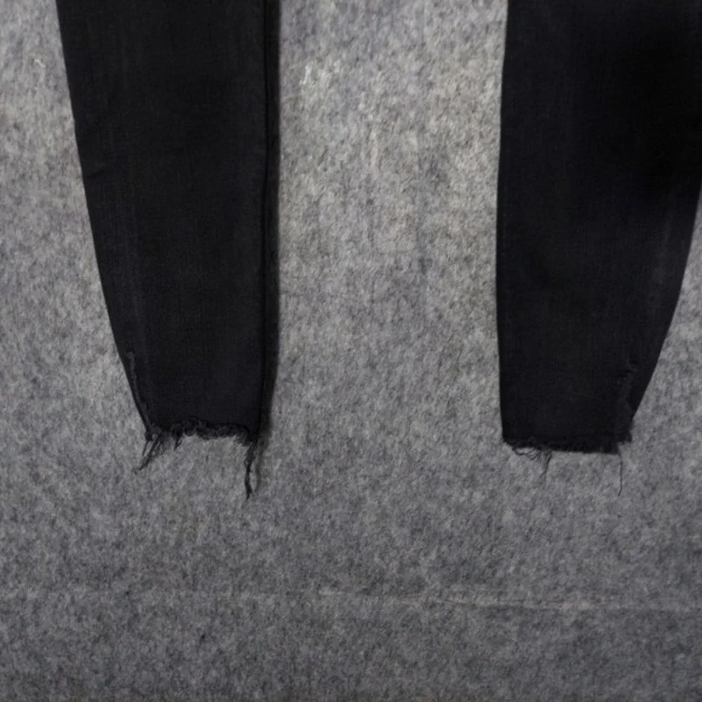 Free People Jeans Women 25 Vintage Inspired Raw Hem‎ Weekend Denim Modern Edge